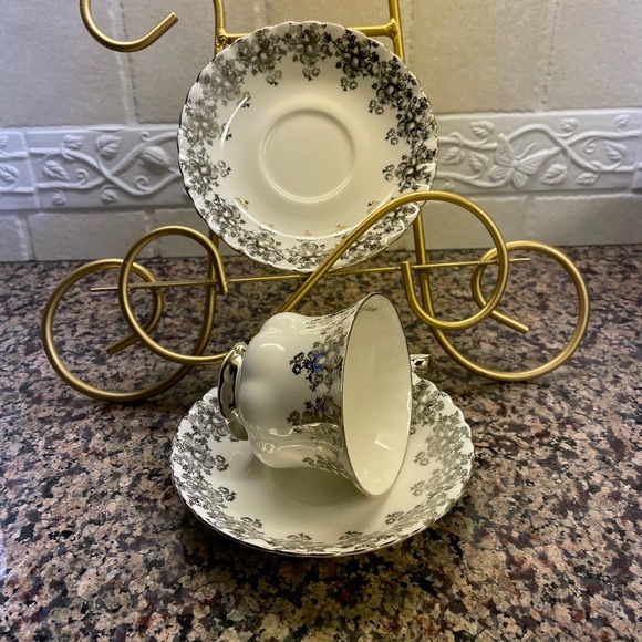 Royal Albert bone china, cup, and saucer. 25th wedding anniversary. (2) - Picture 7 of 8